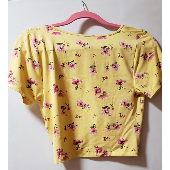 Forever 21 | floral yellow crop top - Picture 2 of 3